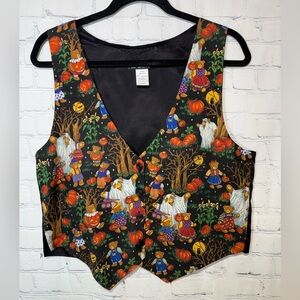 Vintage 111 Main size large whimsical Halloween vest of bears, ghost & pumpkins